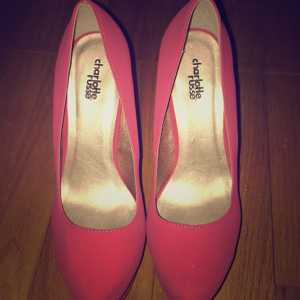HOT PINK PUMPS💄👠👠👠👑